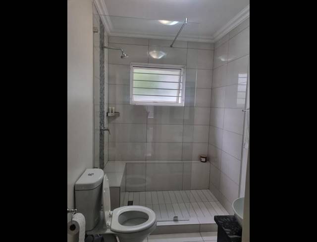 2 BEDROOM APARTMENT FOR SALE IN STRATHAVON